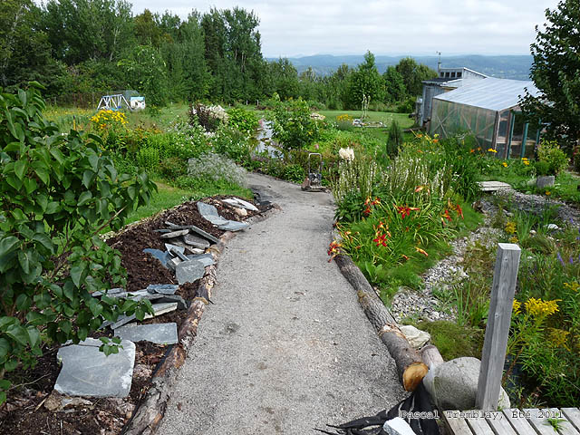 Projets d'alles pour jardin - Crer un chemin dans son jardin - Concevoir des alles chemins sentiers
