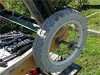 Comment construire un poulailler - Poulailler sur roues - Roue pour poulailler mobile ou tracteur à poule - Plan de poulailler mobile